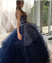 Luxury Prom Dresses Sweetheart Sweep/Brush Train Sequins Sexy Prom Dress/Evening Dress JKL355