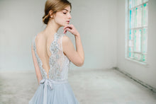 Beautiful Prom Dresses A-line Short Train Lace Sexy Prom Dress Fashion Evening Dress JKL365