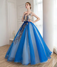 Chic Prom Dresses V-neck Floor-length Lace Sexy Prom Dress/Evening Dress JKL386