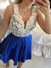 Royal Blue Prom Dresses A-line Floor-length Lace Sexy Prom Dress/Evening Dress JKL430