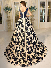 Ball Gown Prom Dresses V-neck Brush Train Beading Lace Prom Dress JKL498