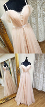 Chic Prom Dresses A-line Spaghetti Straps Tulle Lace Long Sexy Prom Dress JKL517