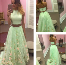 Two Piece Prom Dresses Scoop Aline Short Train Lace Tulle Sage Prom Dress JKL735