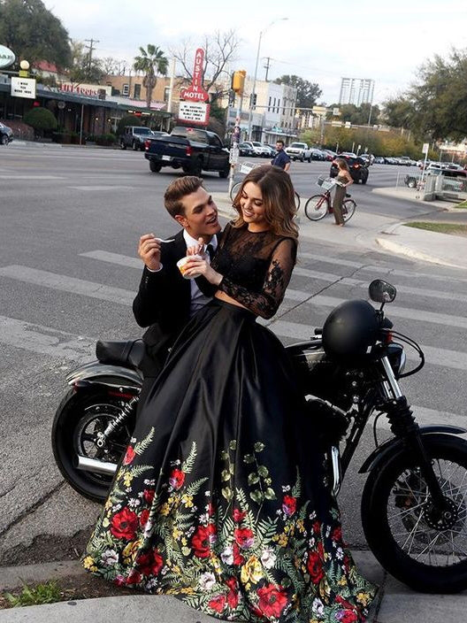 Two Piece Prom Dresses Lace Floral Print Black Prom Dress Sexy Evening Anna PromDress Two Piece Prom Dresses Lace Floral Print Black Prom Dress Sexy Evening Anna PromDress