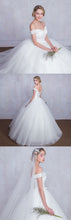 Chic Ball Gown Wedding Dresses Off-the-shoulder Ruffles Ivory Bridal Gown JKS154