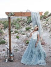Lace Wedding Dresses Scoop Short Sleeves Sweep/Brush Train Chic Bridal Gown JKS223