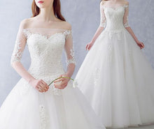 Chic Wedding Dresses Ball Gown Floor-length Tulle Ivory Bridal Gown JKS254