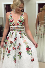 Chic Wedding Dresses Straps A-line Short Train Ivory Lace Bridal Gown JKS260