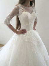 Ball Gown Wedding Dresses Scoop Sweep Train Lace Tulle Chic Bridal Gown JKS270