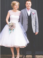 Short Wedding Dresses A-line Scoop Lace Tea-length Tulle Bridal Gown JKS270