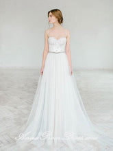 Cheap Wedding Dresses Spaghetti Straps Floor-length Lace Long Simple Bridal Gown JKS273