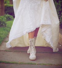 Open Back Wedding Dresses Cheap Beautiful Short Train Sexy Ivory Lace JKW033|Annapromdress