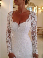 White Wedding Dresses V-neck Long Sleeve Tulle Bridal Gown JKW035