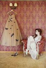 Beautiful Butterfly Wedding Dresses Sweetheart Ruffles Bridal Gown JKW043
