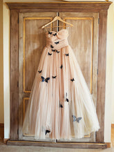 Beautiful Butterfly Wedding Dresses Sweetheart Ruffles Bridal Gown JKW043