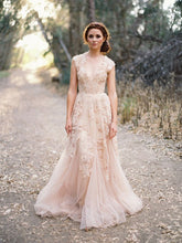 Sexy V-neck Wedding Dresses A-line Appliques Tulle Bridal Gown JKW045