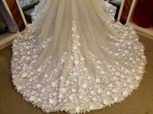 Beautiful Wedding Dresses Hand-Made Flower Sweep/Brush Train Bridal Gown JKW084