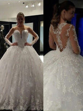 Romantic Wedding Dresses Long Sleeve Sweep/Brush Train Tulle Bridal Gown JKW090