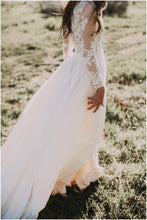 Chic Wedding Dresses Ivory Long Sleeve Floor-length Tulle Bridal Gown JKW097