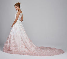 Lace Wedding Dresses Ball Gown Sweep/Brush Train Sexy Bridal Gown JKW126