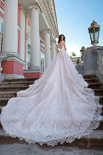 Luxury Wedding Dresses Ball Gown Sweep Train Sexy Lace Beautiful Big Bridal Gown JKW162