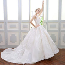Luxury Wedding Dresses Ball Gown V-neck Sweep Train Lace Ivory Big Bridal Gown JKW173