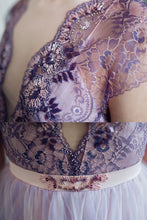 Lace Wedding Dresses Aline Short Train V-neck Chic Beading Bridal Gown JKW183|Annapromdress