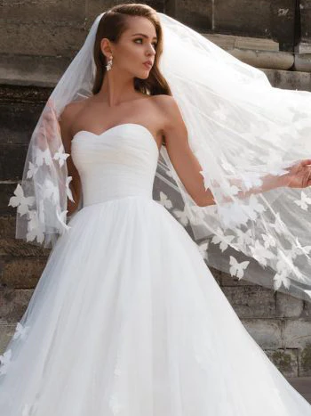 Lace Appliques Tulle Cathedral Wedding Veil  GJS2023
