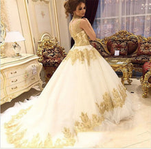 Beautiful Wedding Dresses Long Train Romantic Gold Appliques Big Bridal Gown JKW204|Annapromdress