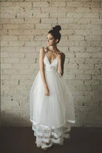 Simple Wedding Dresses A-line Straps V-neck Long Sexy Cheap Beach Bridal Gown JKW233|Annapromdress