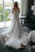 Mermaid Wedding Dresses Off-the-shoulder Appliques Elegant Long Train Chic Bridal Gown JKW267|Annapromdress