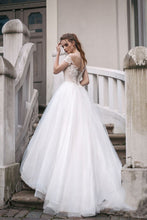 Beautiful Wedding Dresses Aline Bateau Appliques Brush Train Open Back Bridal Gown JKW361|Annapromdress