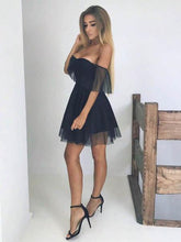 Sexy Off the Shoulder Black Lace Homecoming Dresses Mini Length Prom Graduation Dress NA1475