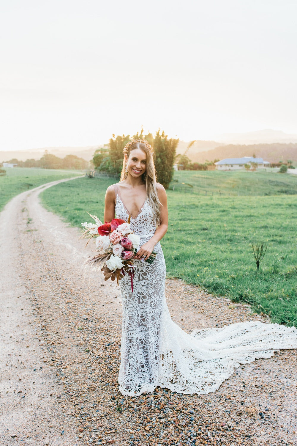 Exquisite Lace Mermaid Wedding Dress 2022 Sexy Deep V-Neck Rustic Wedd Anna PromDress Exquisite Lace Mermaid Wedding Dress 2022 Sexy Deep V-Neck Rustic Wedd Anna PromDress