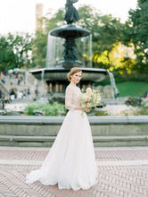 3/4 Sleeve A Line Modest Tulle Wedding Dress Sexy V Neck Rustic Wedding Dress Bridal Gown PIN7193