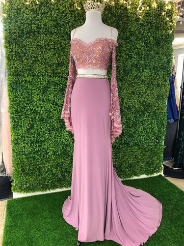 Sheath/Column Prom Dress Off-the-Shoulder Long Sleeve Two Piece Prom Dress JKQ120
