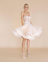 Cute Sweetheart Strapless Short Wedding Dress Summer Modest Tulle Appliques Bridal Gown YSL1775|annapromdress