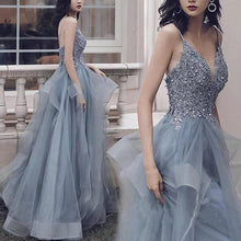 A-line V-neck Tulle Appliques Long Prom Dress Formal Evening Gowns JKQ132